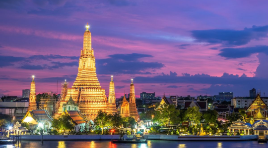 ワットアルン夜景